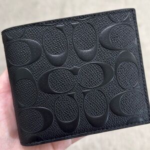 Coach wallet brand new never used